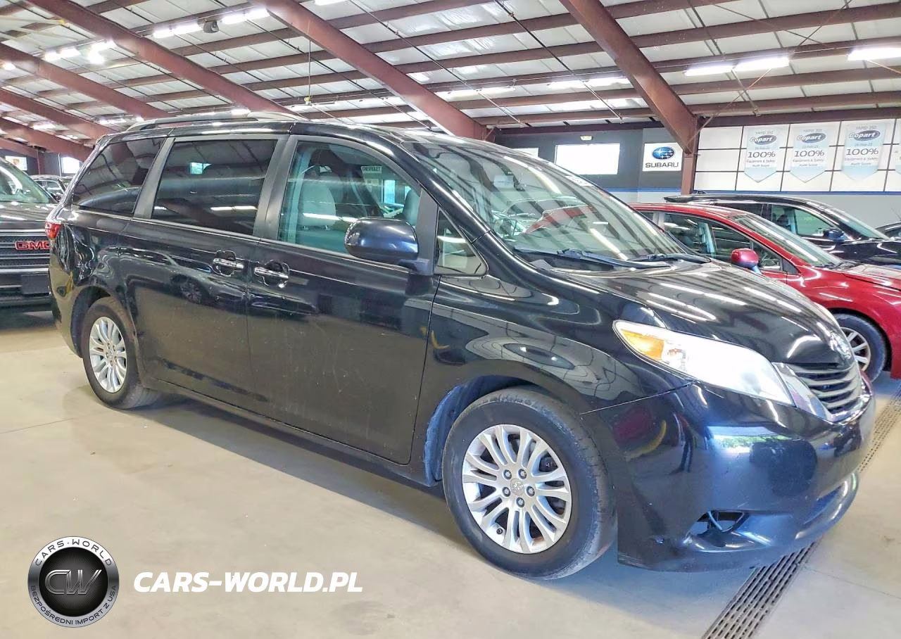 2017 Toyota Sienna Xle 8-Passenger VIN:5TDYZ3DC1HS823723 - 4