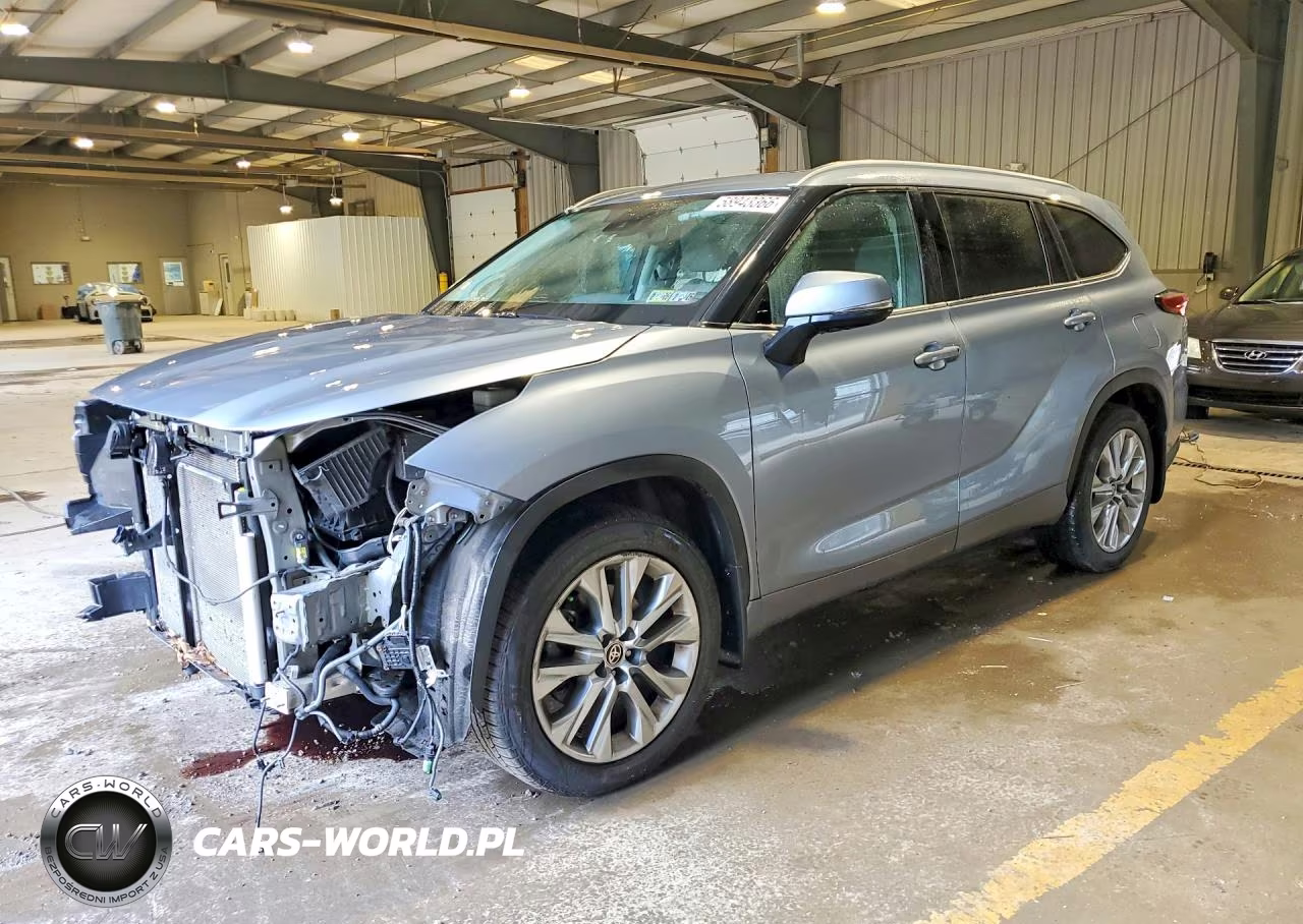 2021 Toyota Highlander Limited – zdjęcie 1 z 13