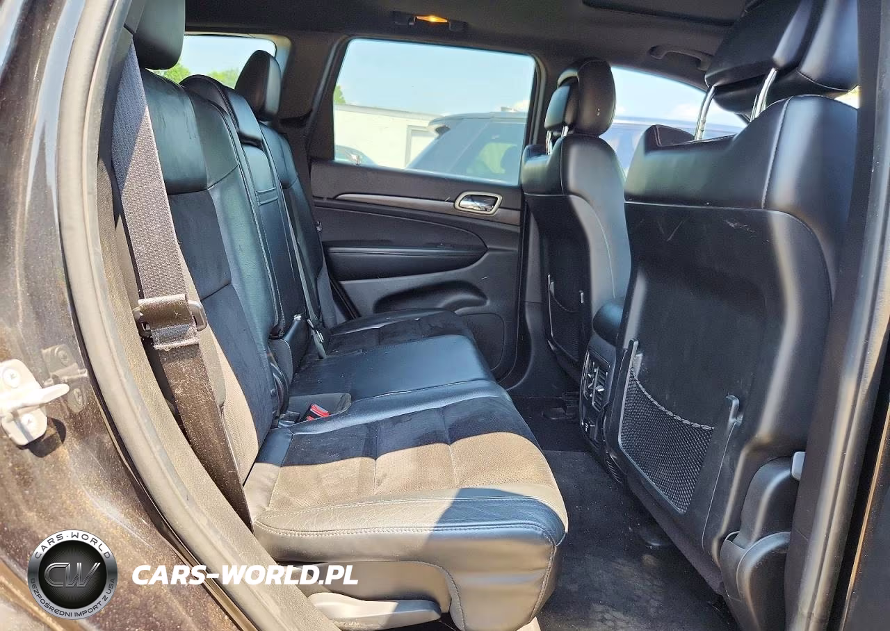 2014 Jeep Grand Cherokee Laredo VIN:1C4RJFAGXEC517220 - 11