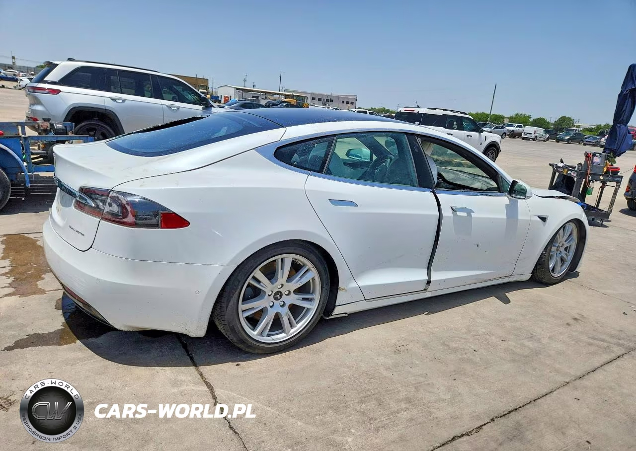 2020 Tesla Model S VIN:5YJSA1E27LF411326 - 3