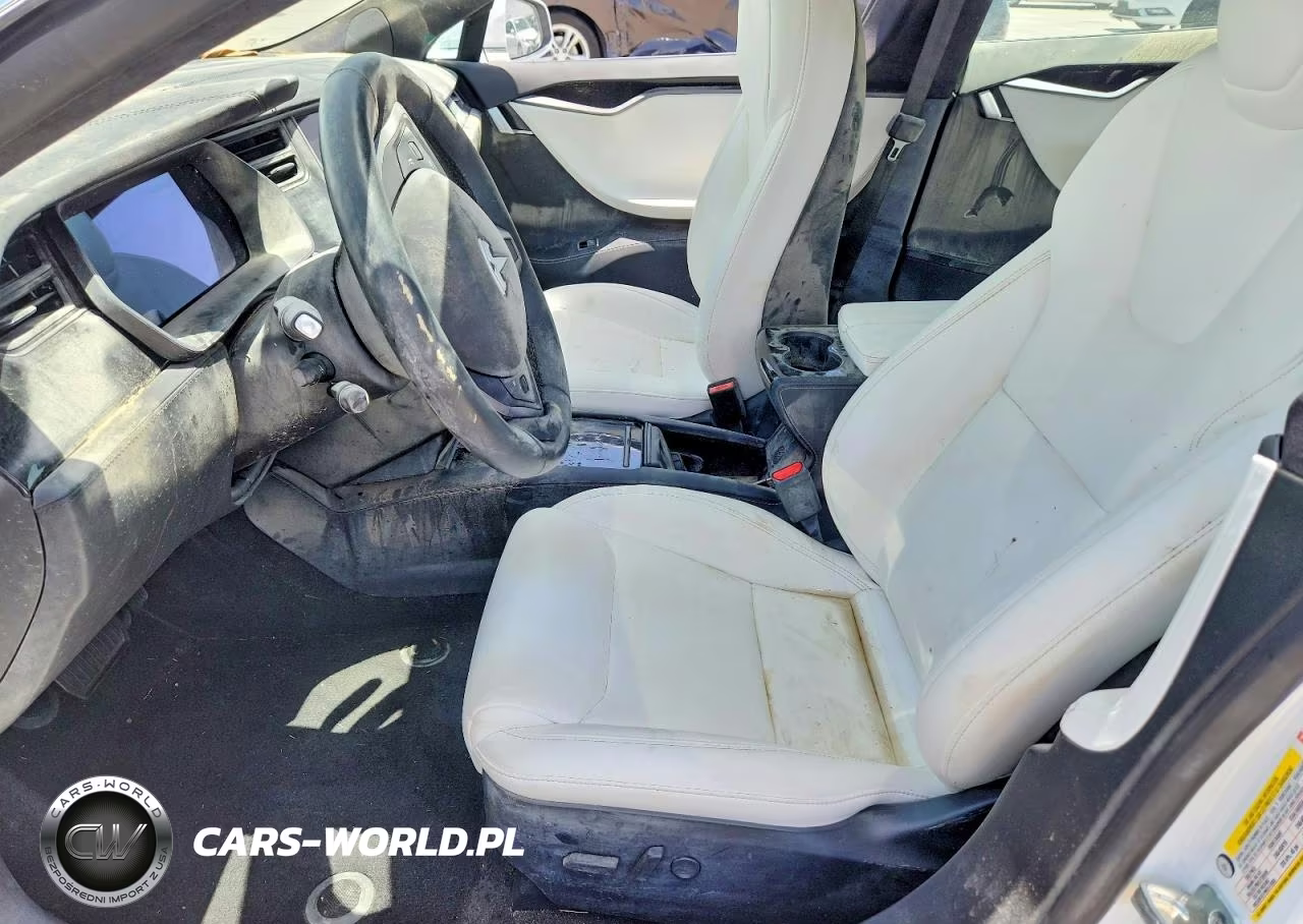 2020 Tesla Model S VIN:5YJSA1E27LF411326 - 7