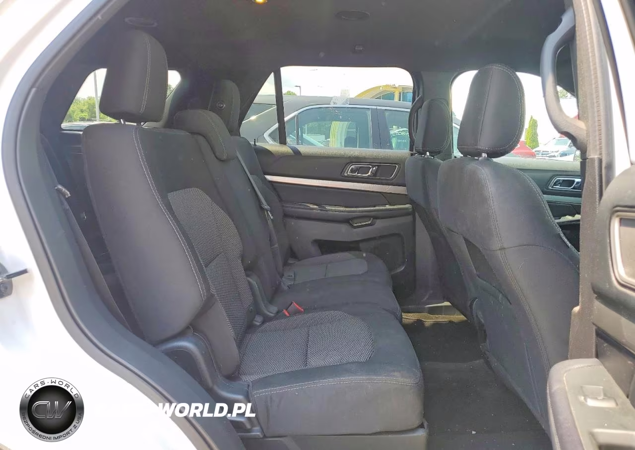 2018 Ford Explorer Xlt VIN:1FM5K8D88JGA17082 - 11