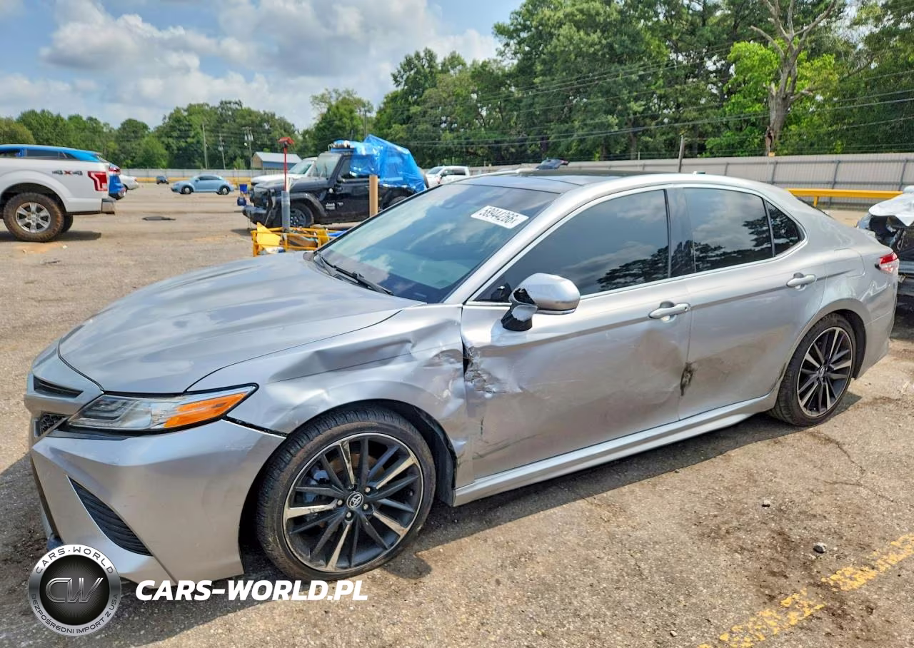 2020 Toyota Camry Xse – zdjęcie 1 z 12