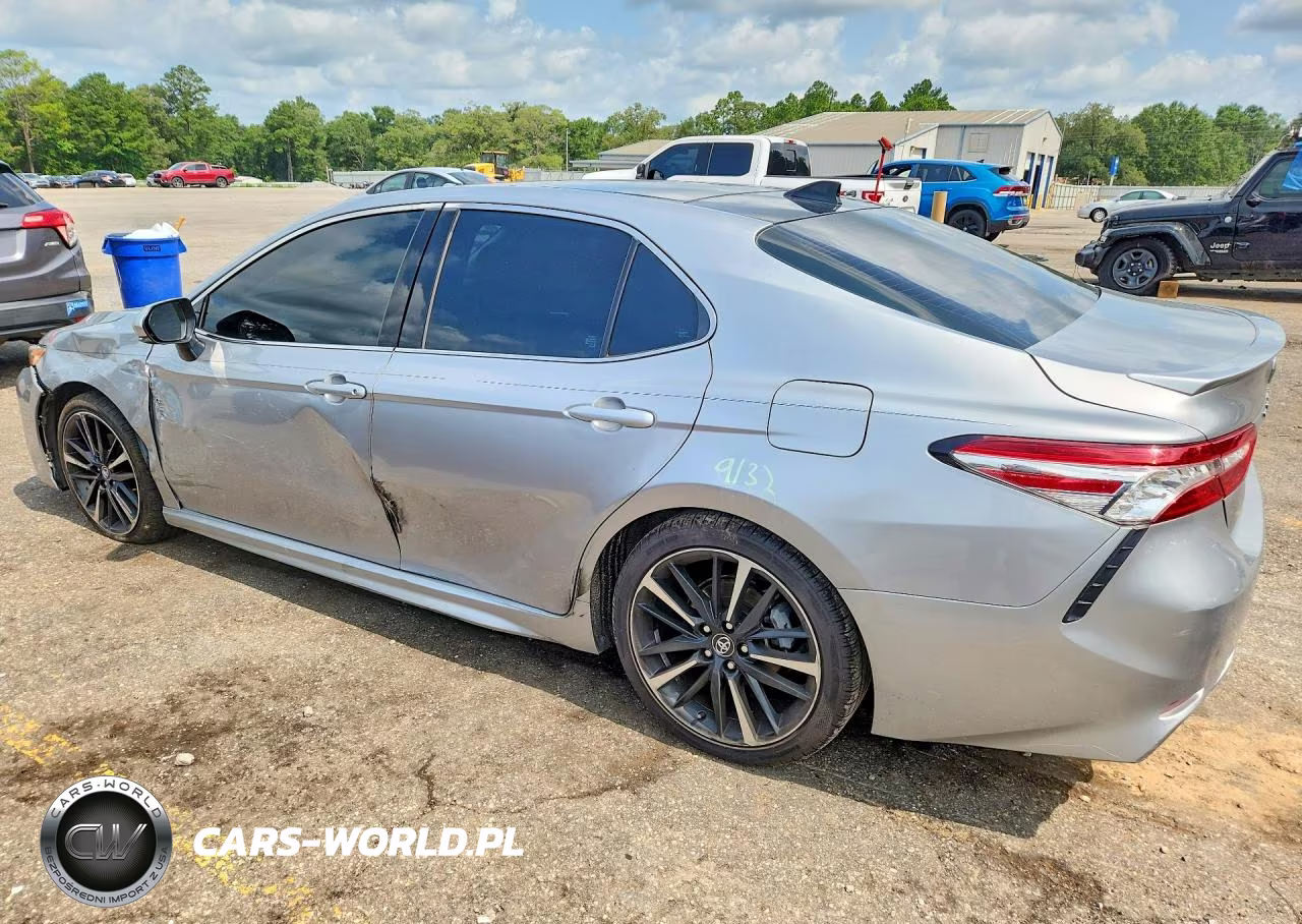 2020 Toyota Camry Xse VIN:4T1K61AK8LU858807 - 2