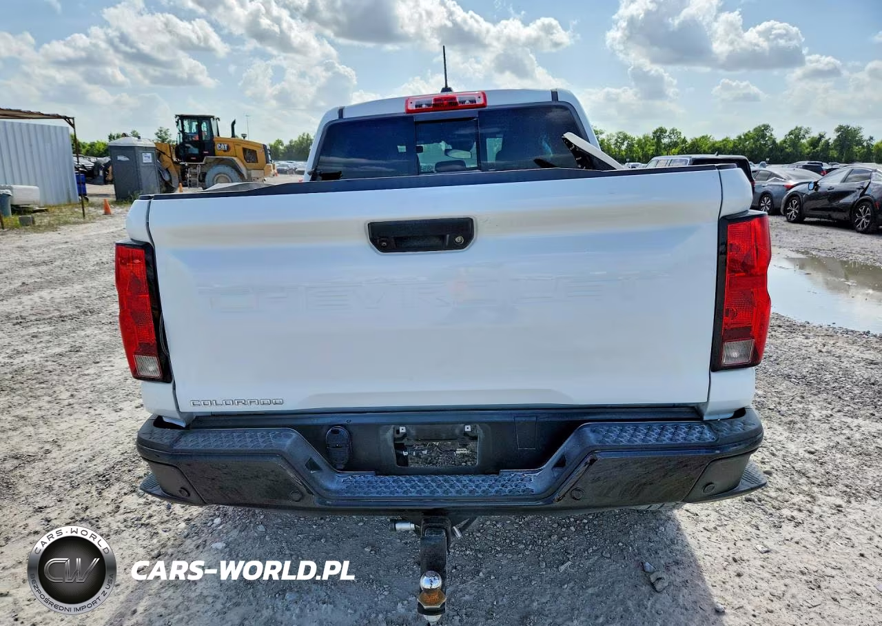 2024 Chevrolet Colorado Trail Boss VIN:1GCPTEEK9R1266881 - 6
