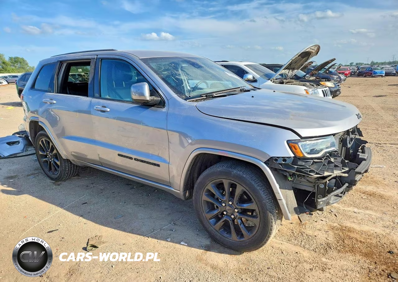 2020 Jeep Grand Cherokee Laredo VIN:1C4RJFAG7LC328523 - 4