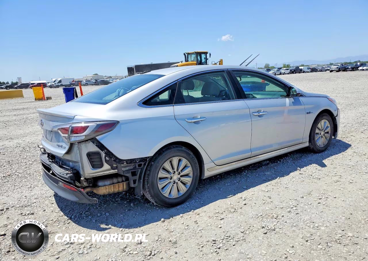 2017 Hyundai Sonata Hybrid Se VIN:KMHE24L39HA071003 - 3