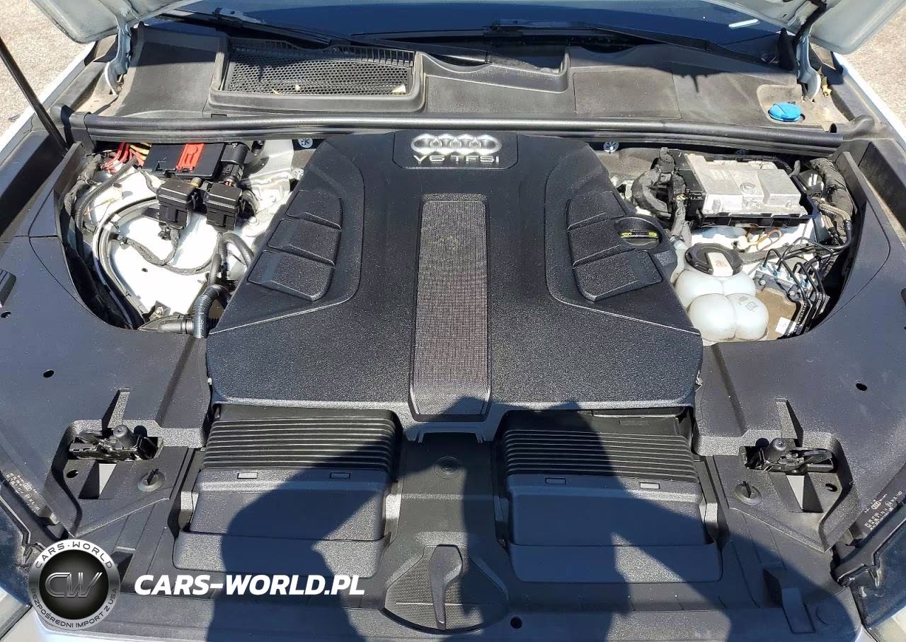 2018 Audi Q7 Premium Plus VIN:WA1LAAF74JD019630 - 12