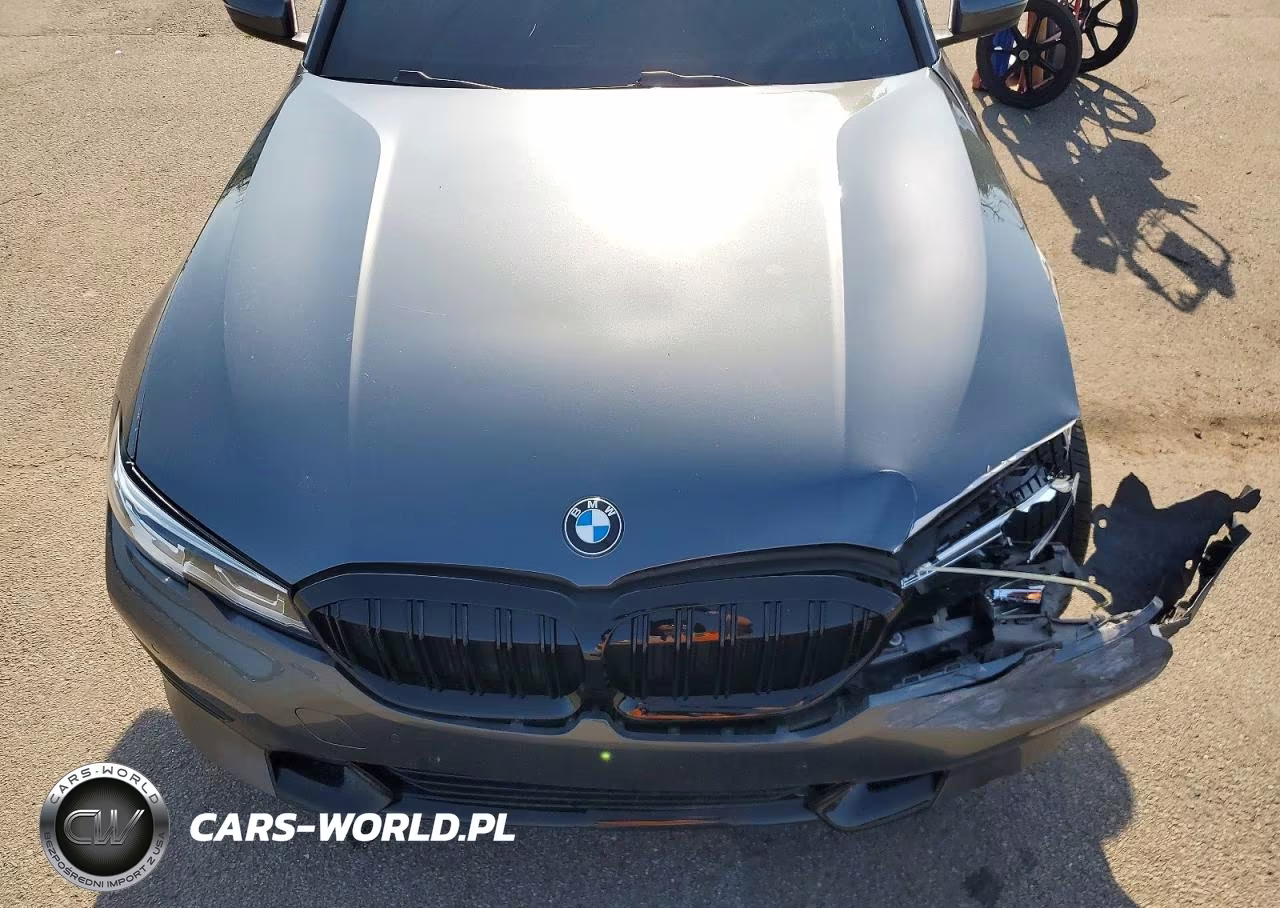 2019 BMW 330Xi VIN:WBA5R7C56KAJ80509 - 11