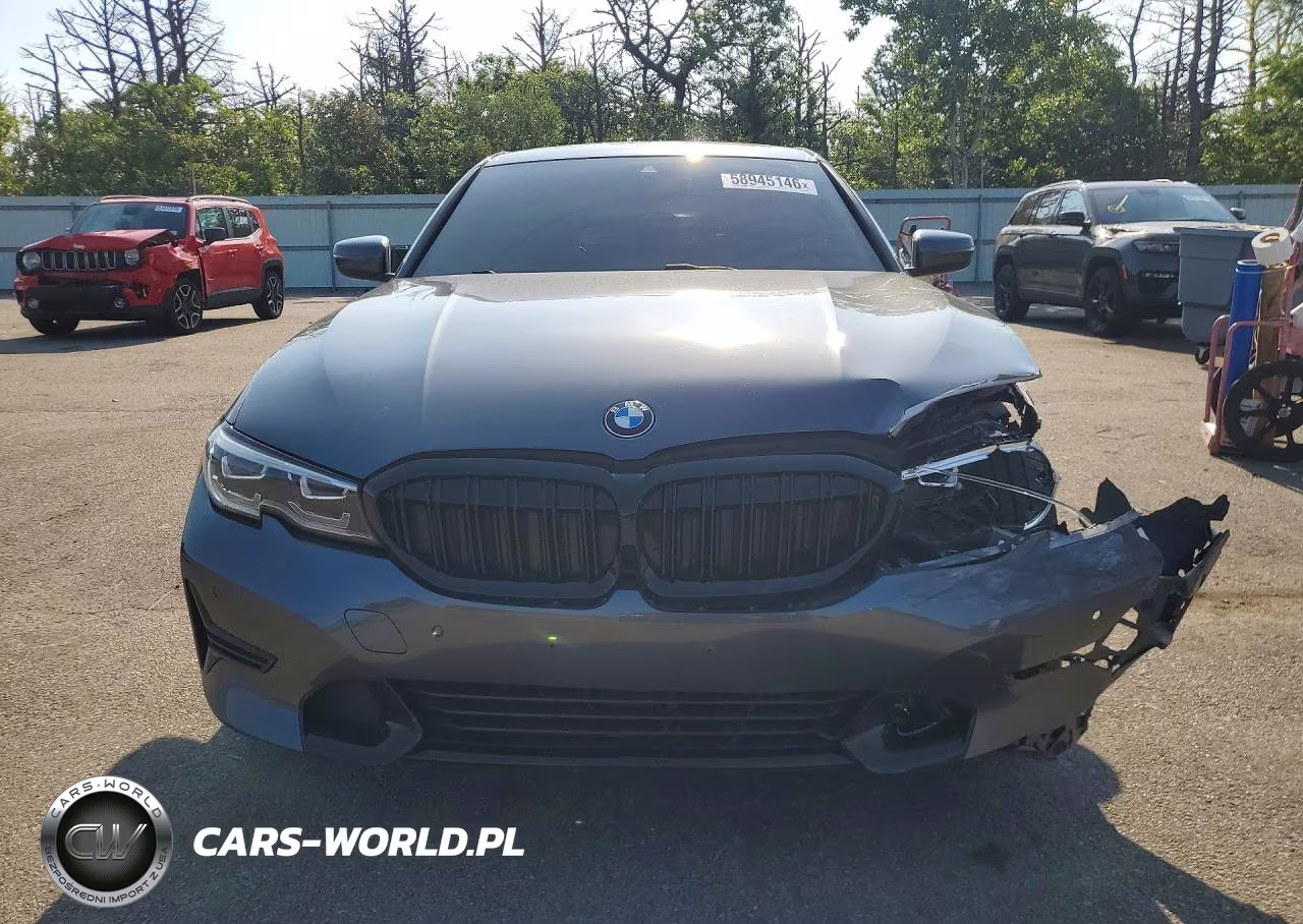2019 BMW 330Xi VIN:WBA5R7C56KAJ80509 - 5