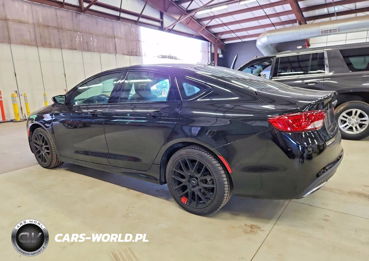 2015 Chrysler 200 S VIN:1C3CCCDG8FN540418 - 2