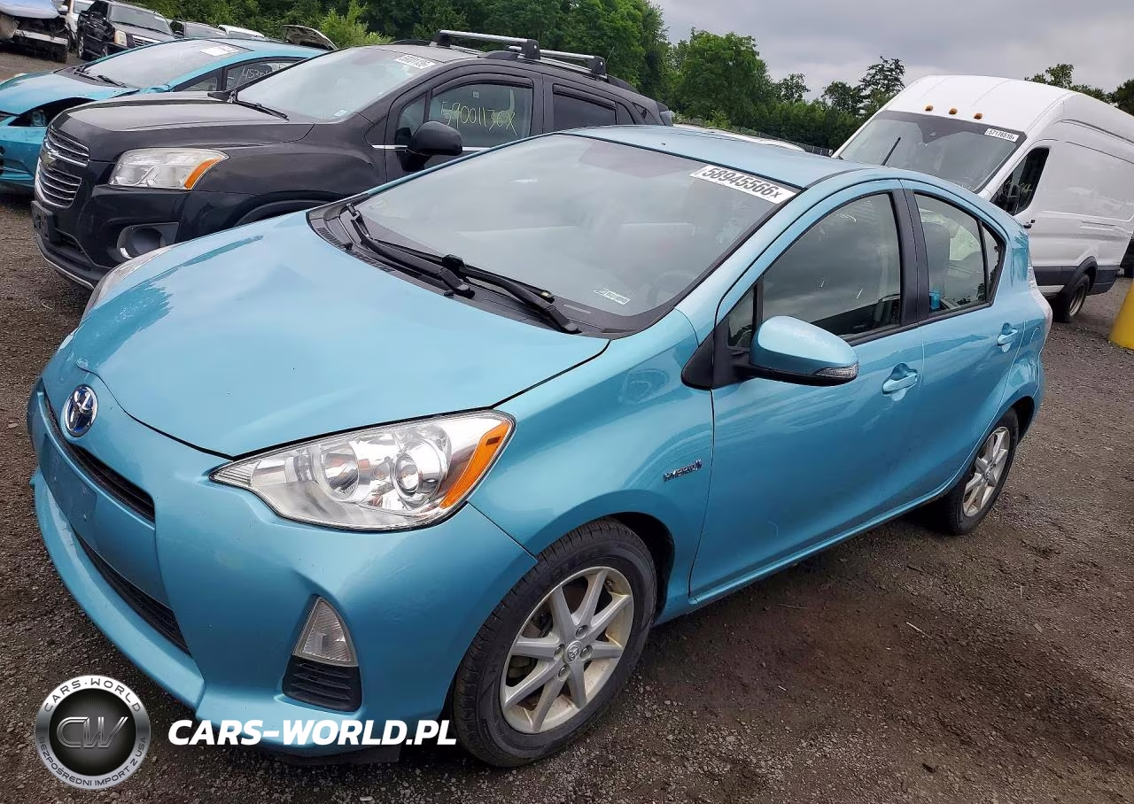 2013 Toyota Prius C Three