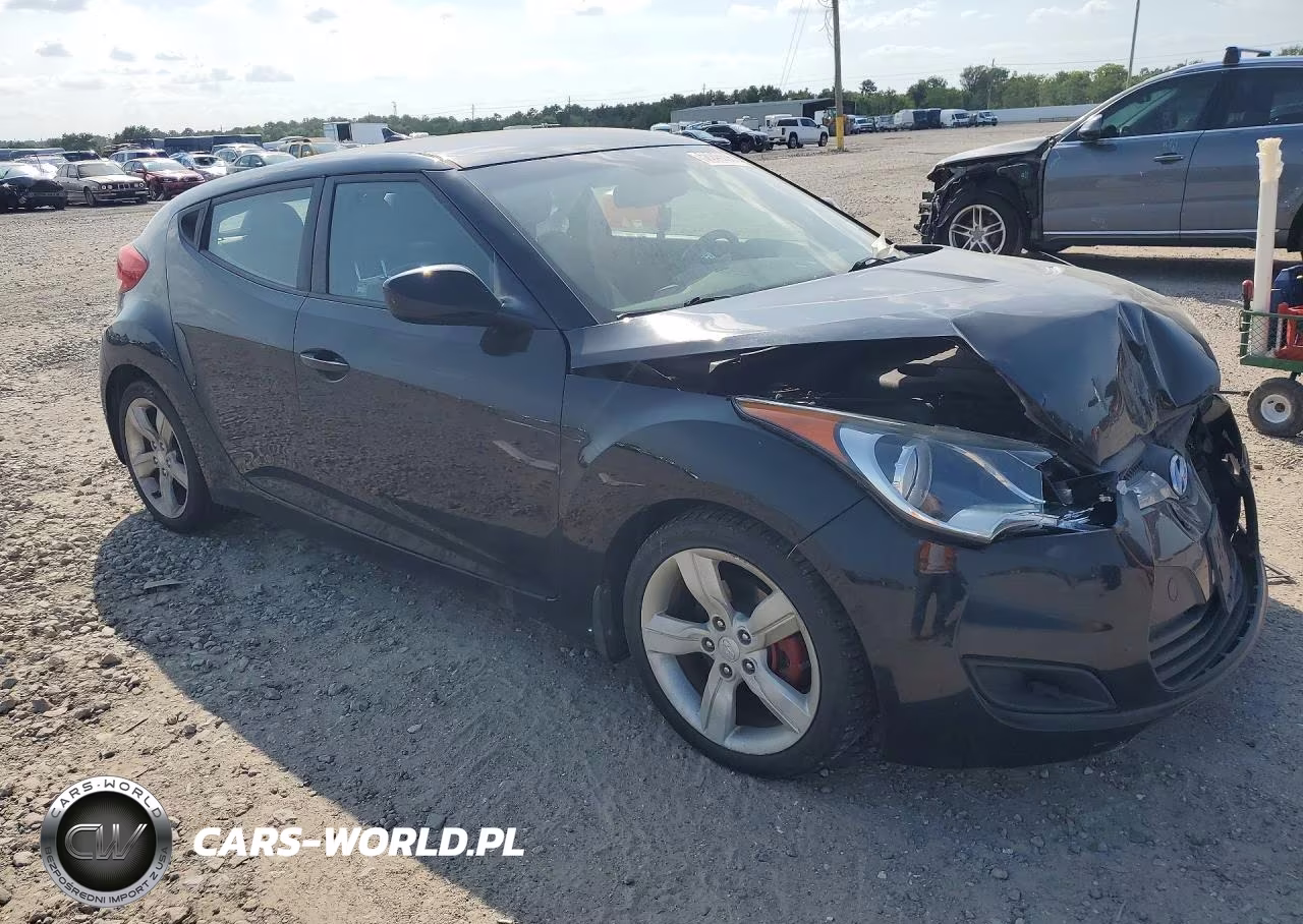 2013 Hyundai Veloster Base VIN:KMHTC6AD7DU086197 - 4
