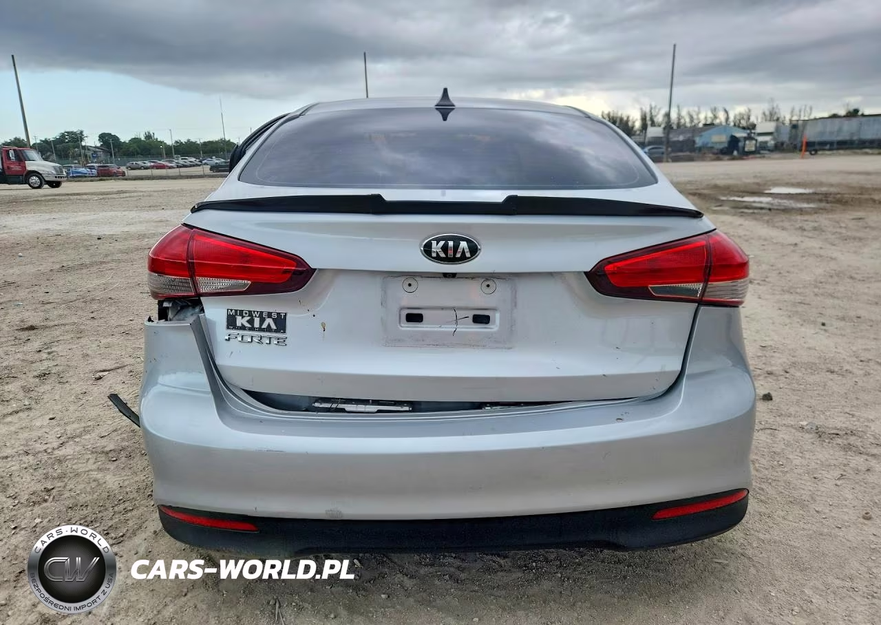 2017 Kia Forte Lx VIN:3KPFL4A79HE026734 - 6