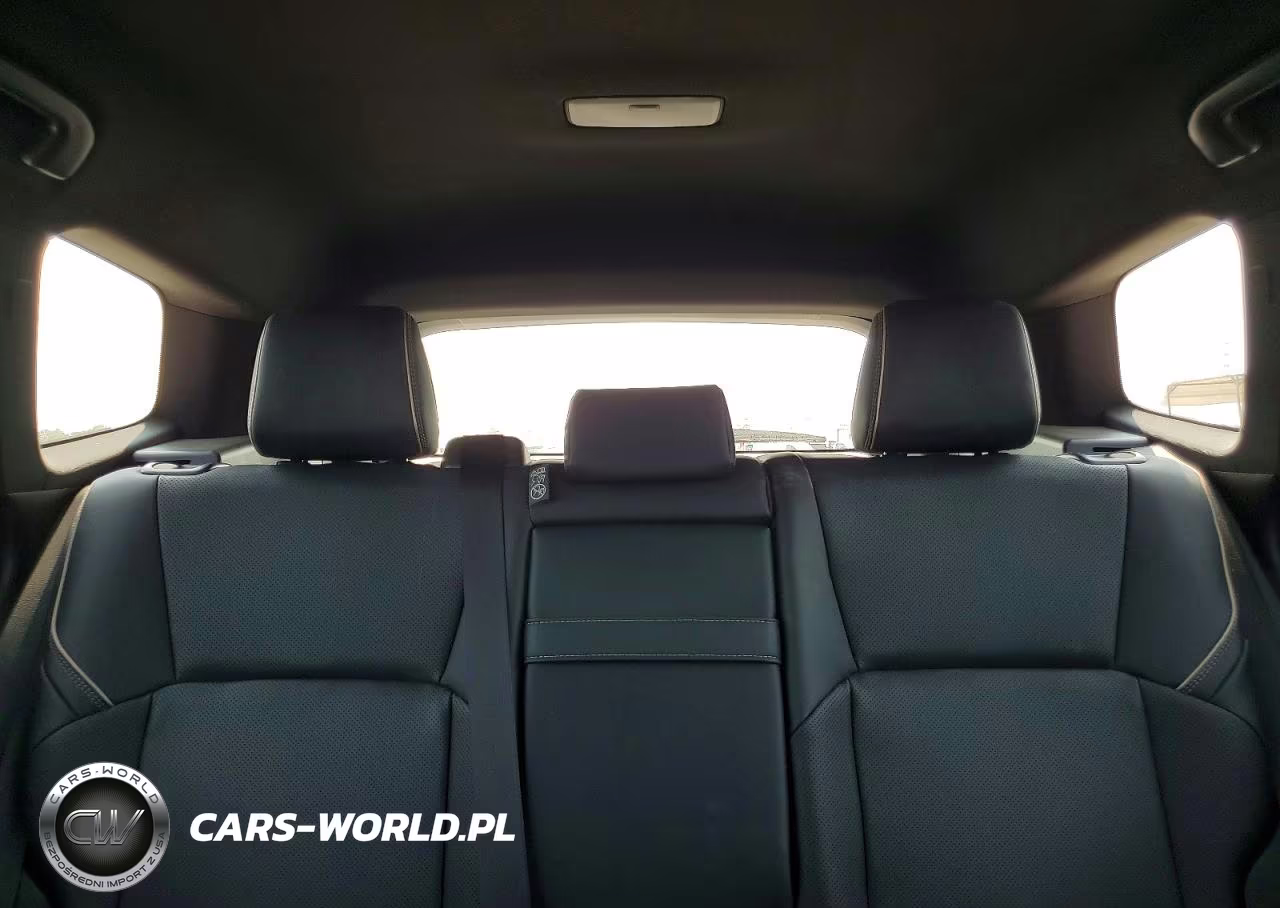 2025 Toyota Crown Signia Xle VIN:JTDACAAJ4S3000173 - 10