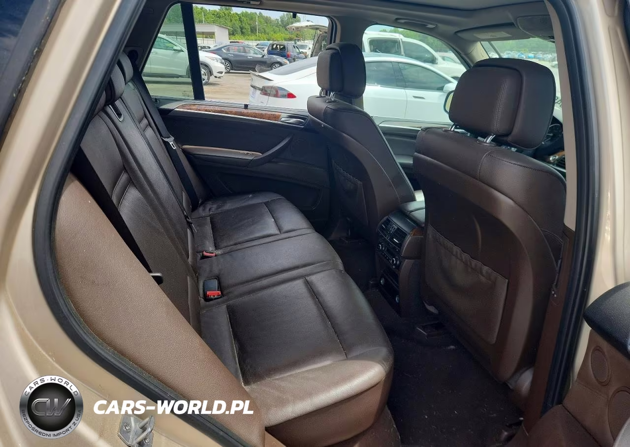 2013 BMW X5 xDrive35I VIN:5UXZV4C51D0G55444 - 11