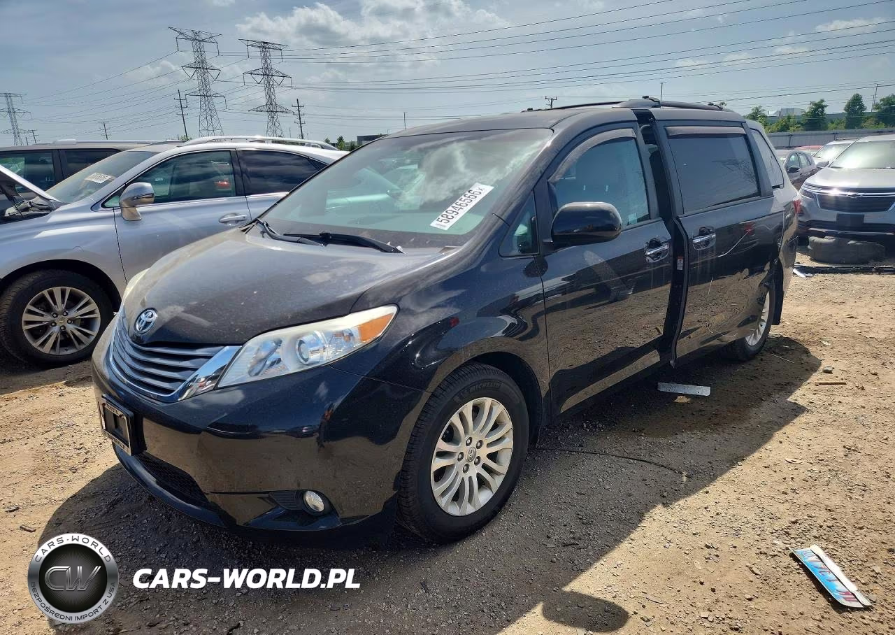 2017 Toyota Sienna Xle 8-Passenger