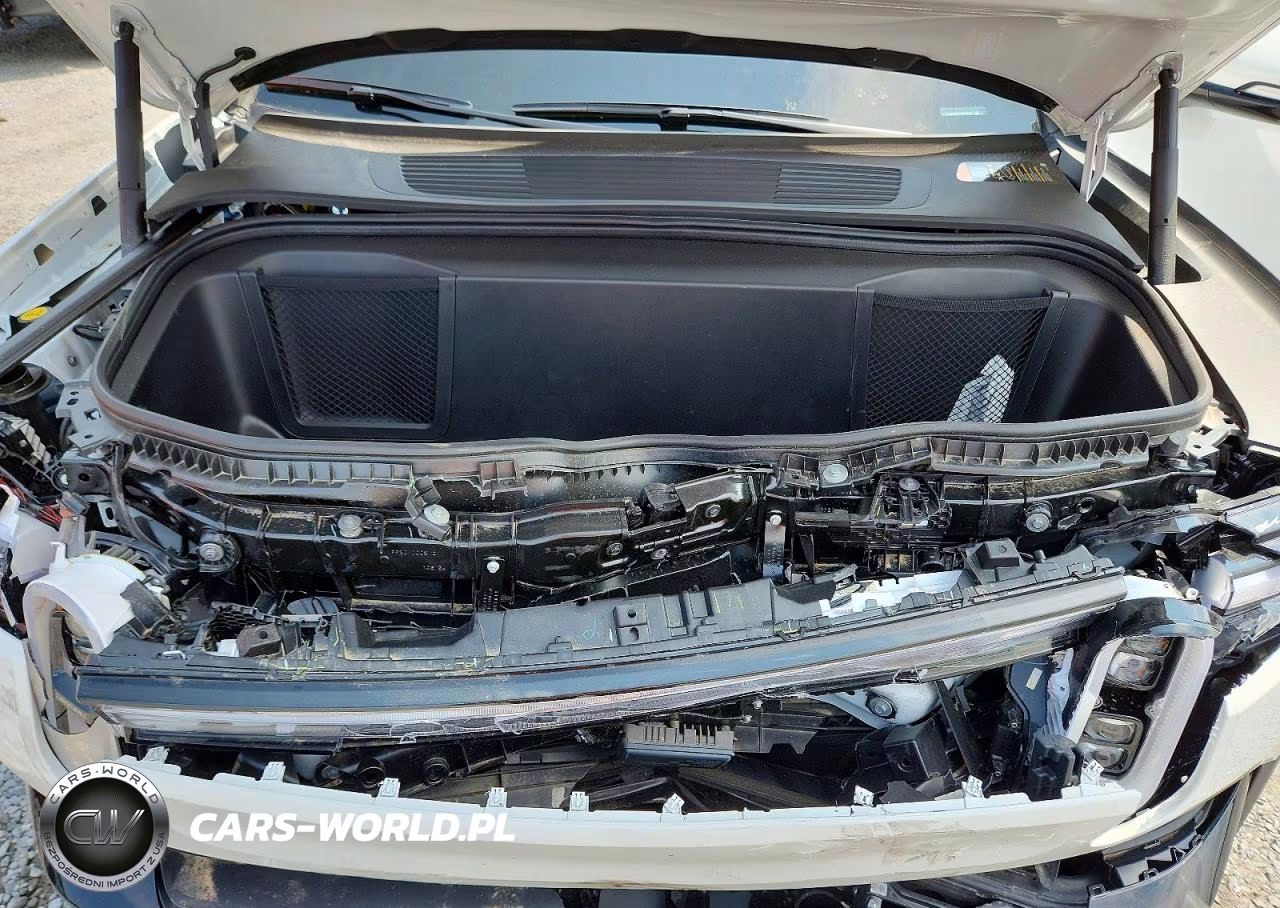 2025 Rivian R1S Adventure VIN:7PDSGBBAXSN052336 - 12