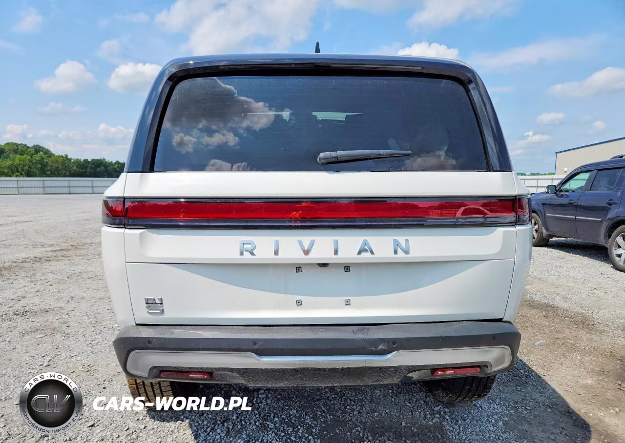 2025 Rivian R1S Adventure VIN:7PDSGBBAXSN052336 - 6