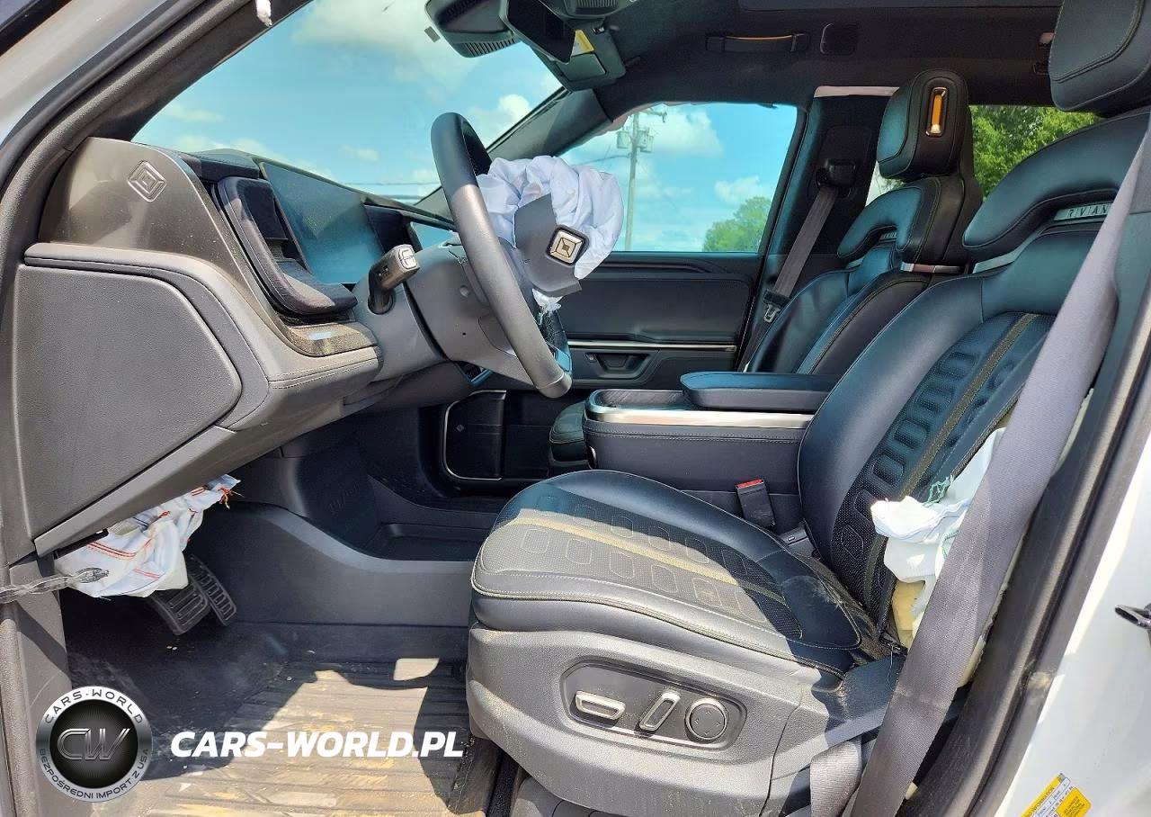 2025 Rivian R1S Adventure VIN:7PDSGBBAXSN052336 - 7