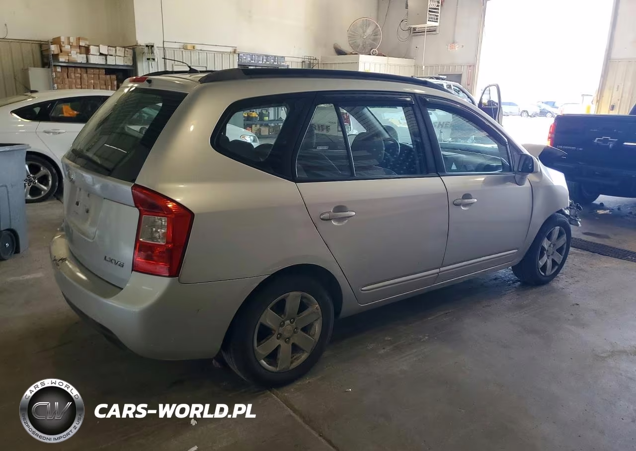2008 Kia Rondo Lx VIN:KNAFG526287182966 - 3