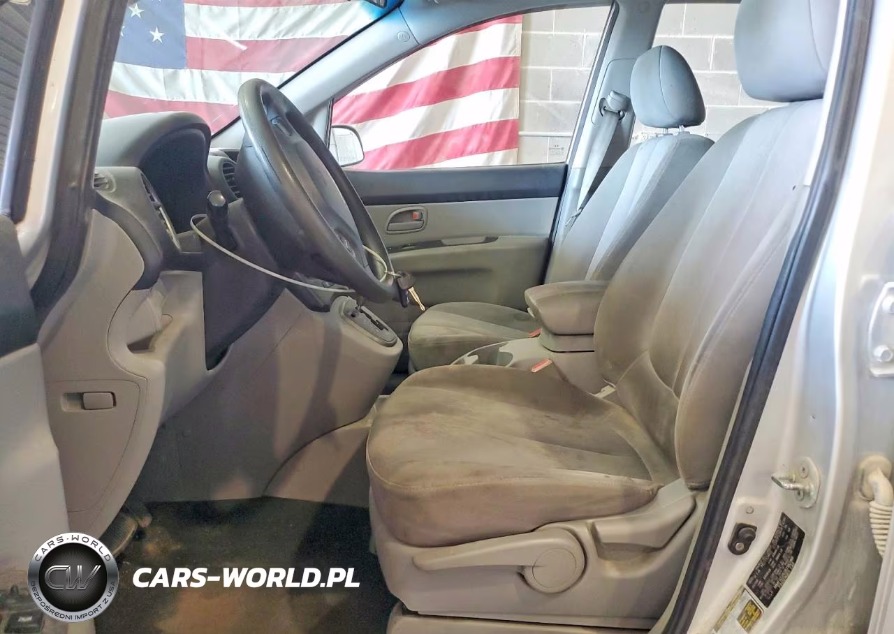 2008 Kia Rondo Lx VIN:KNAFG526287182966 - 7