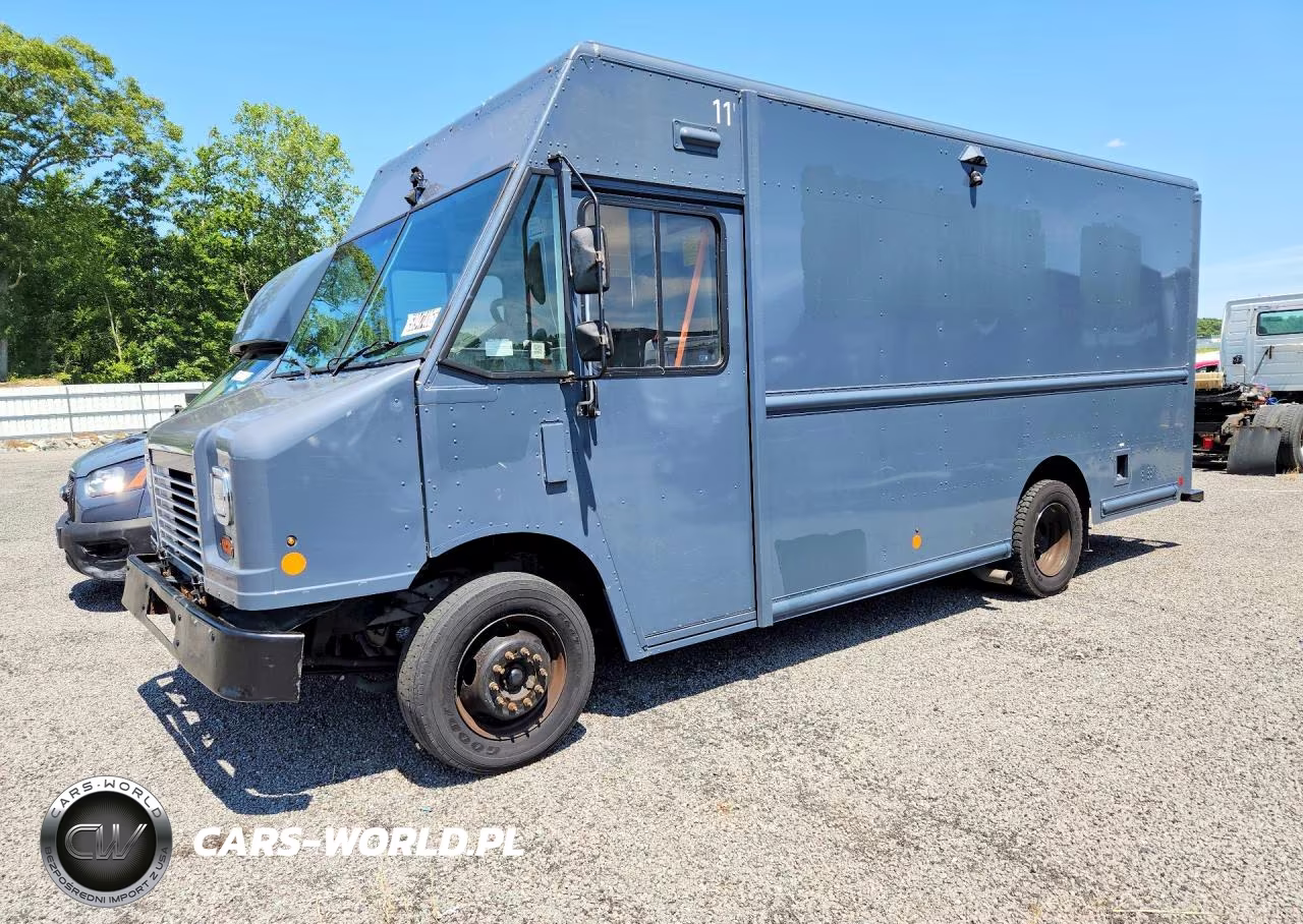 2020 Ford F59 Delivery Truck – zdjęcie 1 z 12