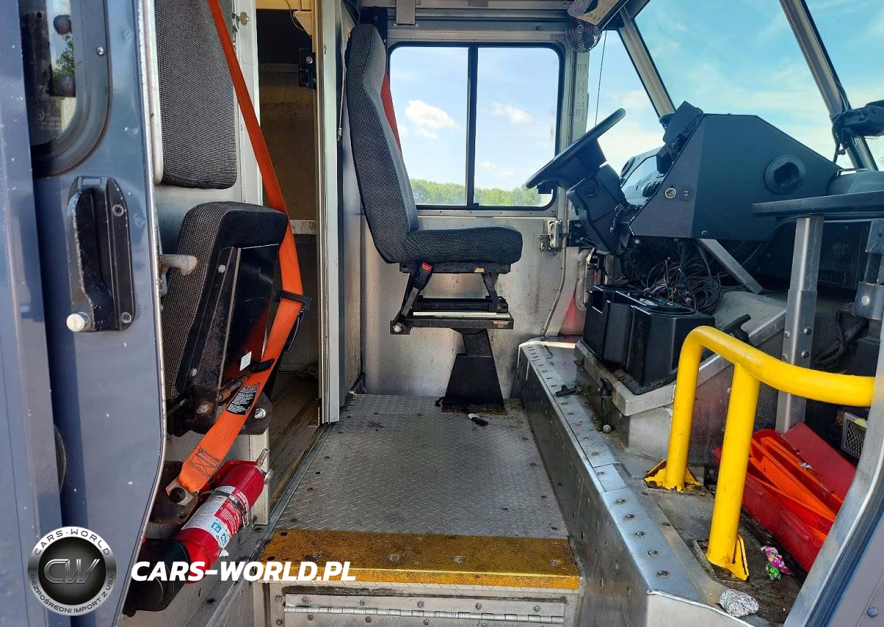 2020 Ford F59 Delivery Truck VIN:1F65F5KN4L0A01878 - 10