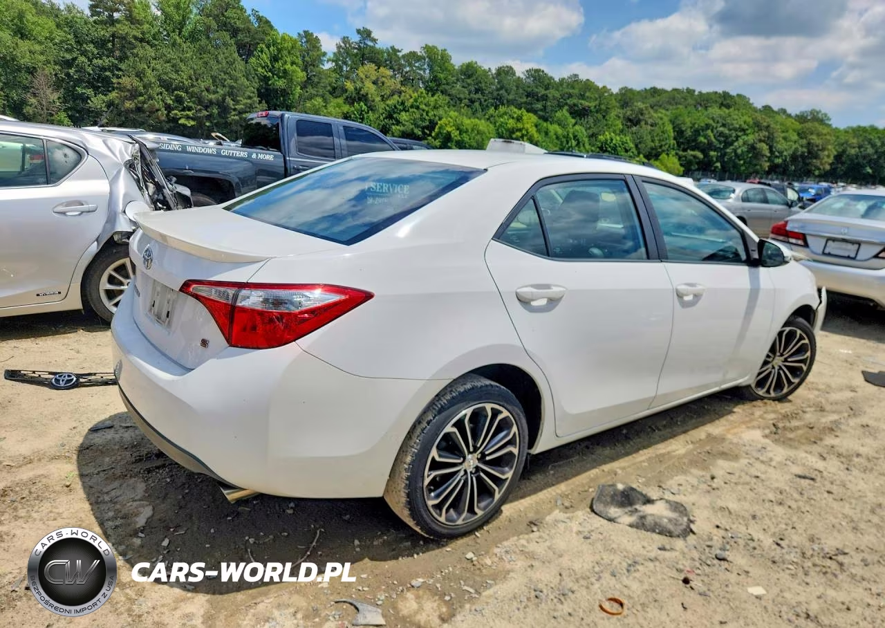 2014 Toyota Corolla S Plus VIN:2T1BURHE8EC105416 - 3