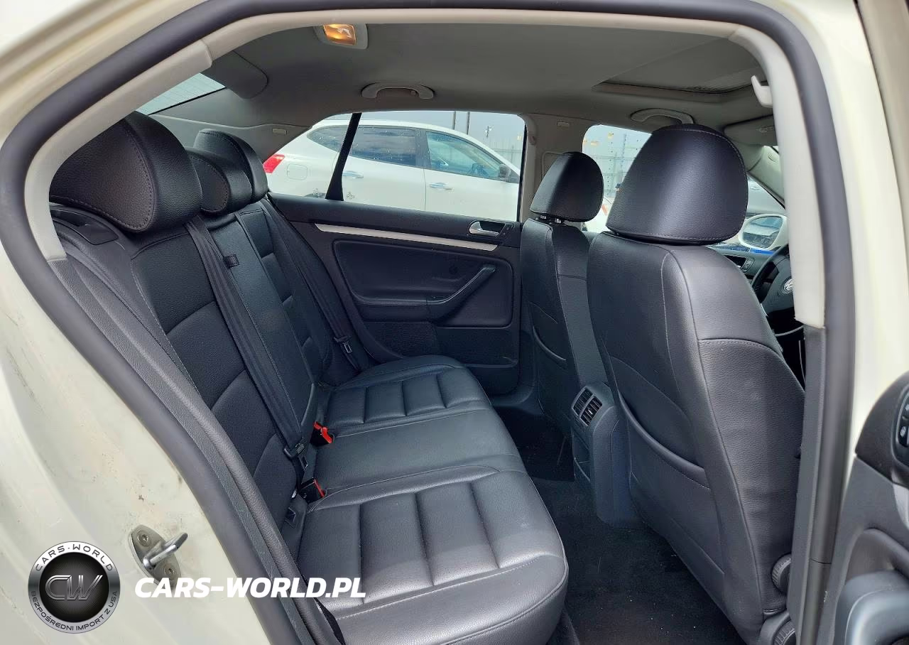 2008 Volkswagen Jetta Se VIN:3VWRM71K18M174363 - 10