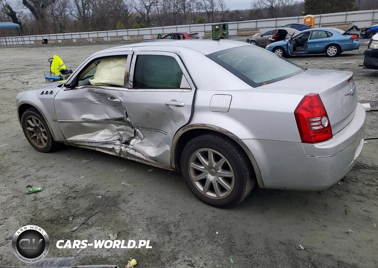 2008 Chrysler 300 Touring VIN:2C3LA53G28H165317 - 2