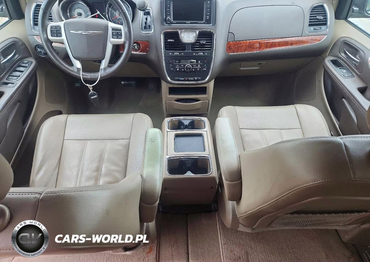 2015 Chrysler Town & Country Touring VIN:2C4RC1BG7FR539678 - 8