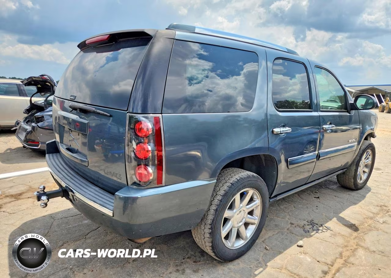 2007 GMC Yukon Denali VIN:1GKFK63837J355780 - 3