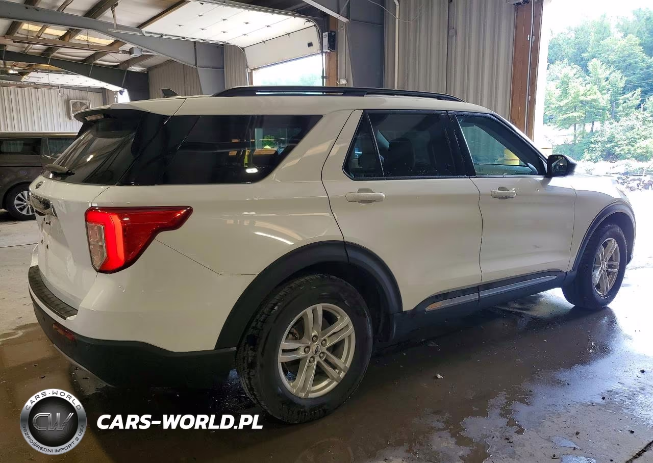 2023 Ford Explorer Xlt VIN:1FMSK7DH7PGA56851 - 3
