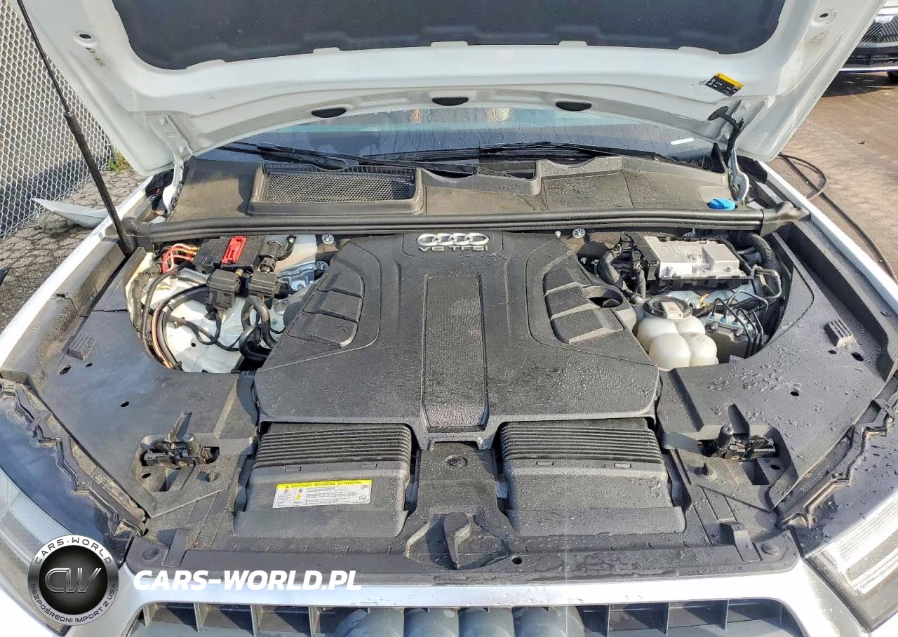 2017 Audi Q7 Prestige VIN:WA1VAAF78HD057168 - 12