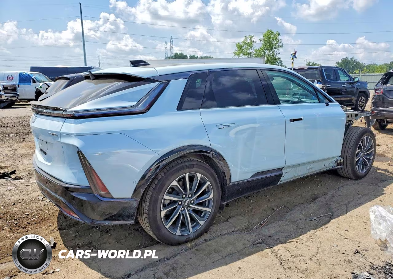 2024 Cadillac Lyriq Sport VIN:1GYKPVRL6RZ128146 - 3