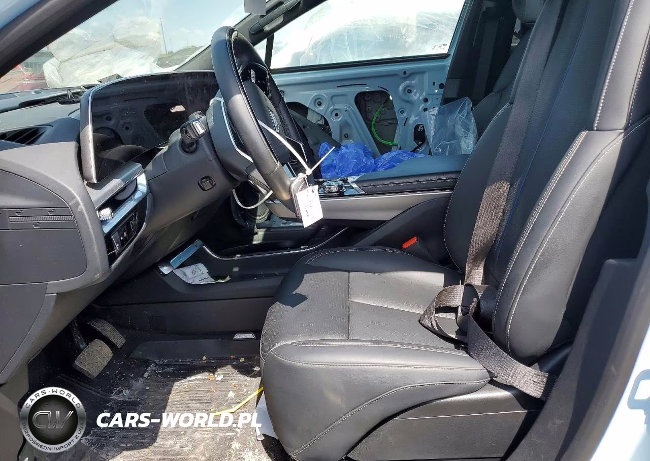2024 Cadillac Lyriq Sport VIN:1GYKPVRL6RZ128146 - 7