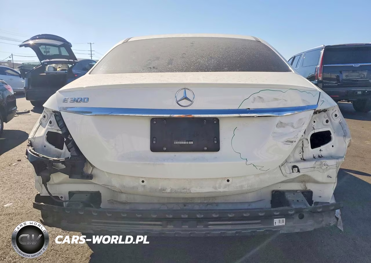2018 Mercedes-Benz E 300 VIN:WDDZF4JB3JA457593 - 6