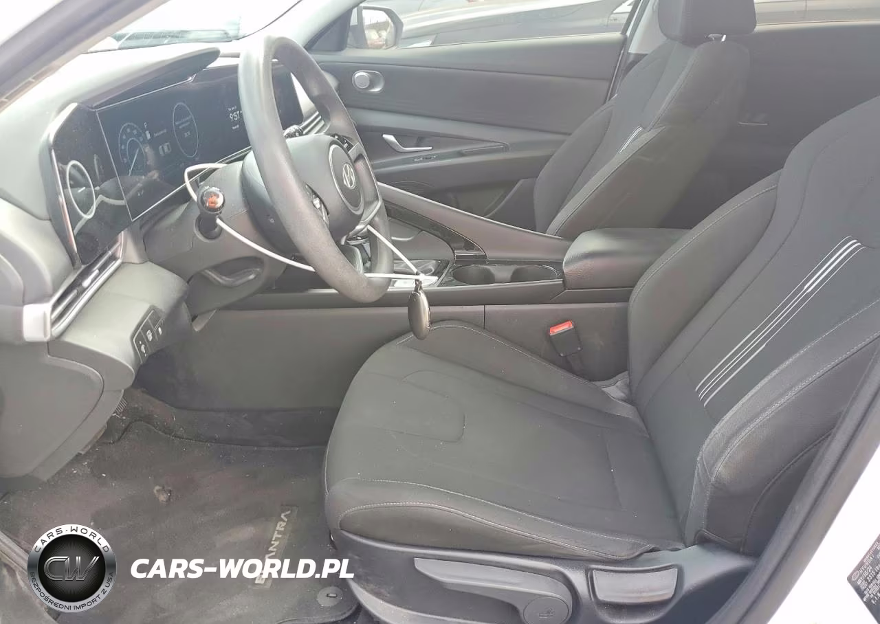 2024 Hyundai Elantra Blue VIN:KMHLM4DJ1RU115980 - 7