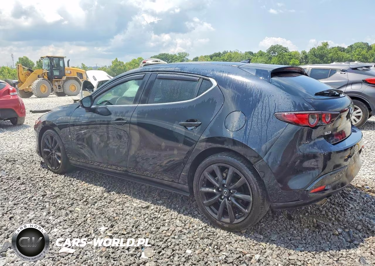 2021 Mazda 3 Premium VIN:JM1BPAML6M1401454 - 2