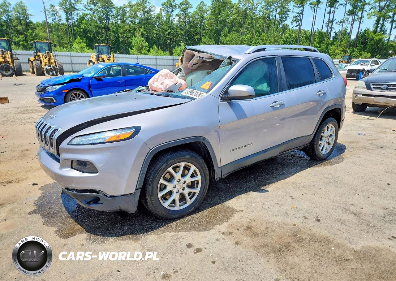 2018 Jeep Cherokee Latitude Plus – zdjęcie 1 z 13