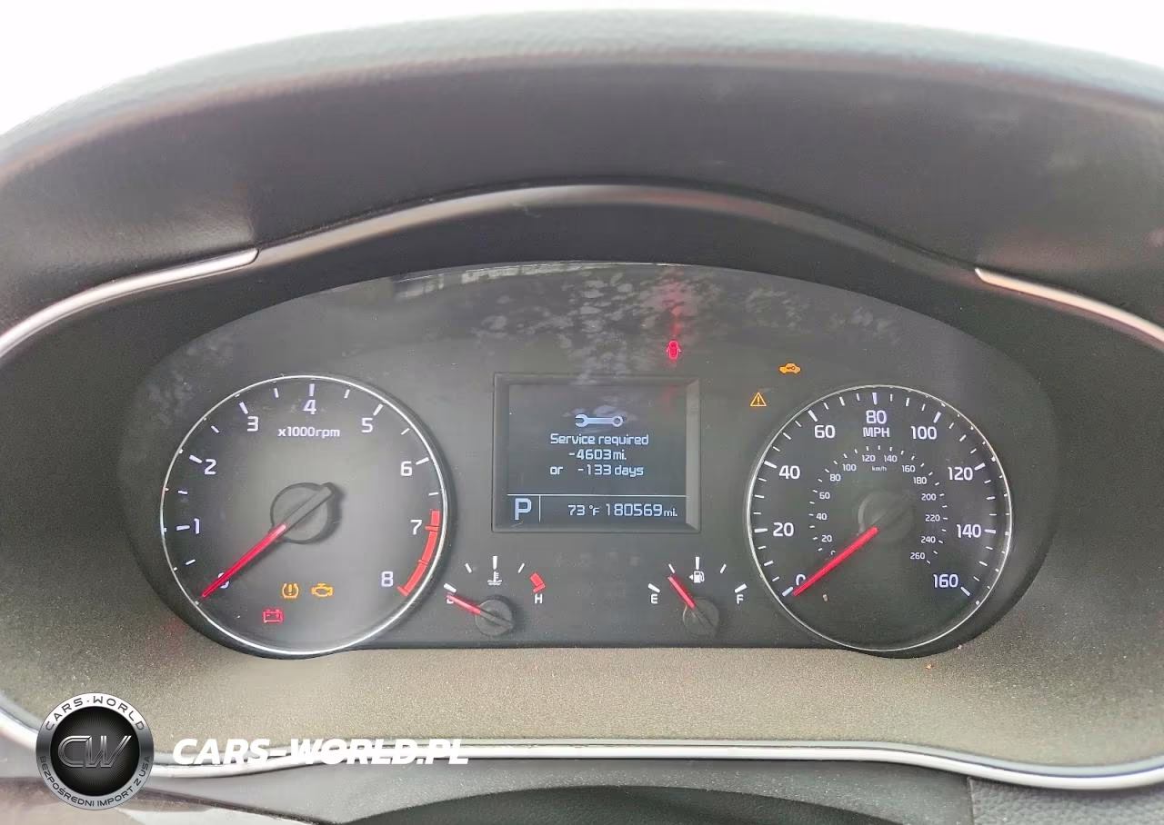 2016 Kia Cadenza Luxury VIN:KNALN4D75G5221486 - 9
