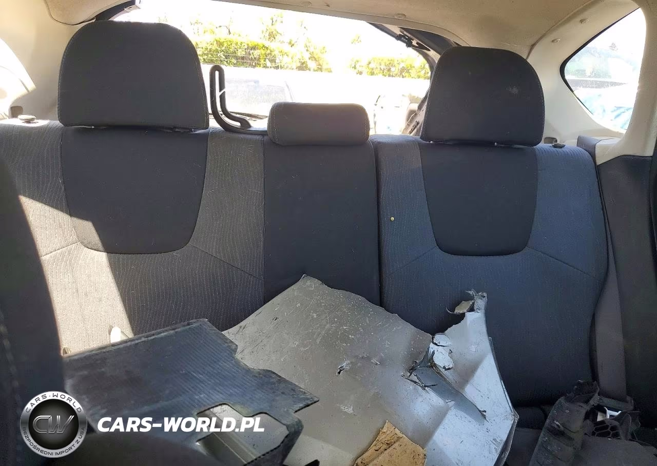 2011 Subaru Impreza Outback Sport VIN:JF1GH6D62BG804048 - 10
