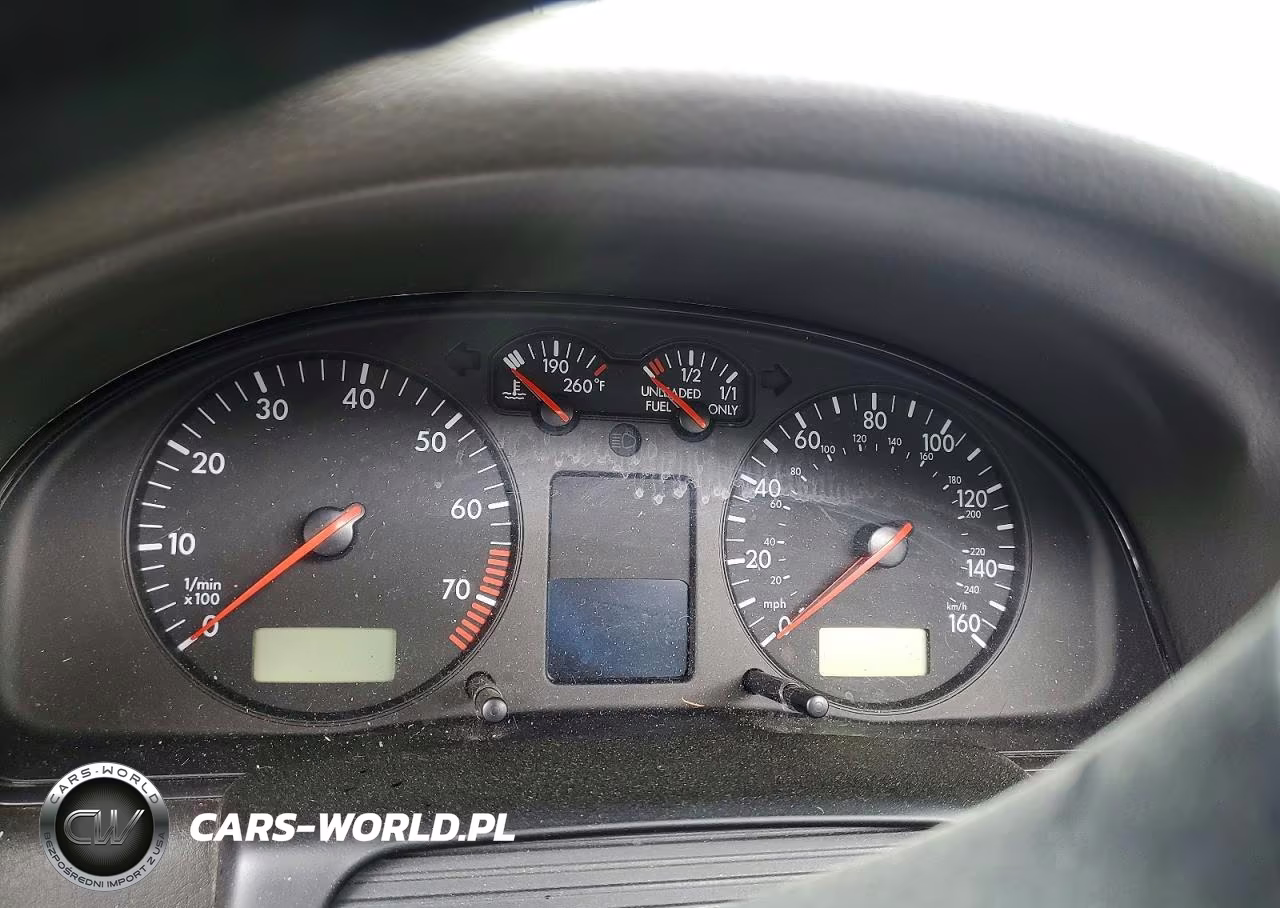 2000 Volk Passat Gls Automatic VIN:WVWUH23B1YE395338 - 9