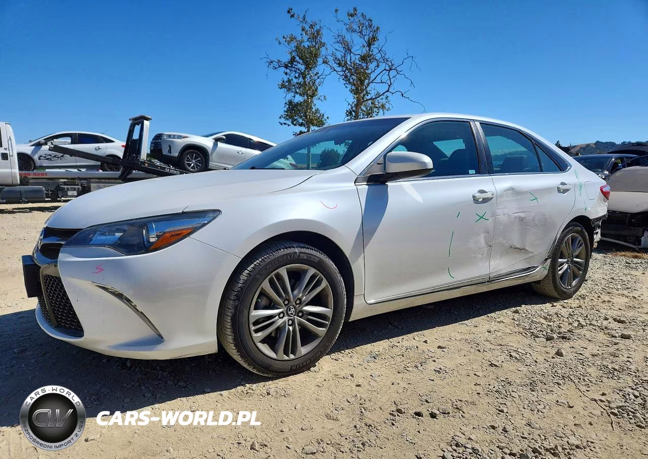2017 Toyota Camry Se – zdjęcie 1 z 12
