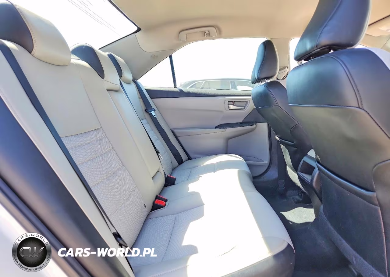 2017 Toyota Camry Se VIN:4T1BF1FK2HU384420 - 10
