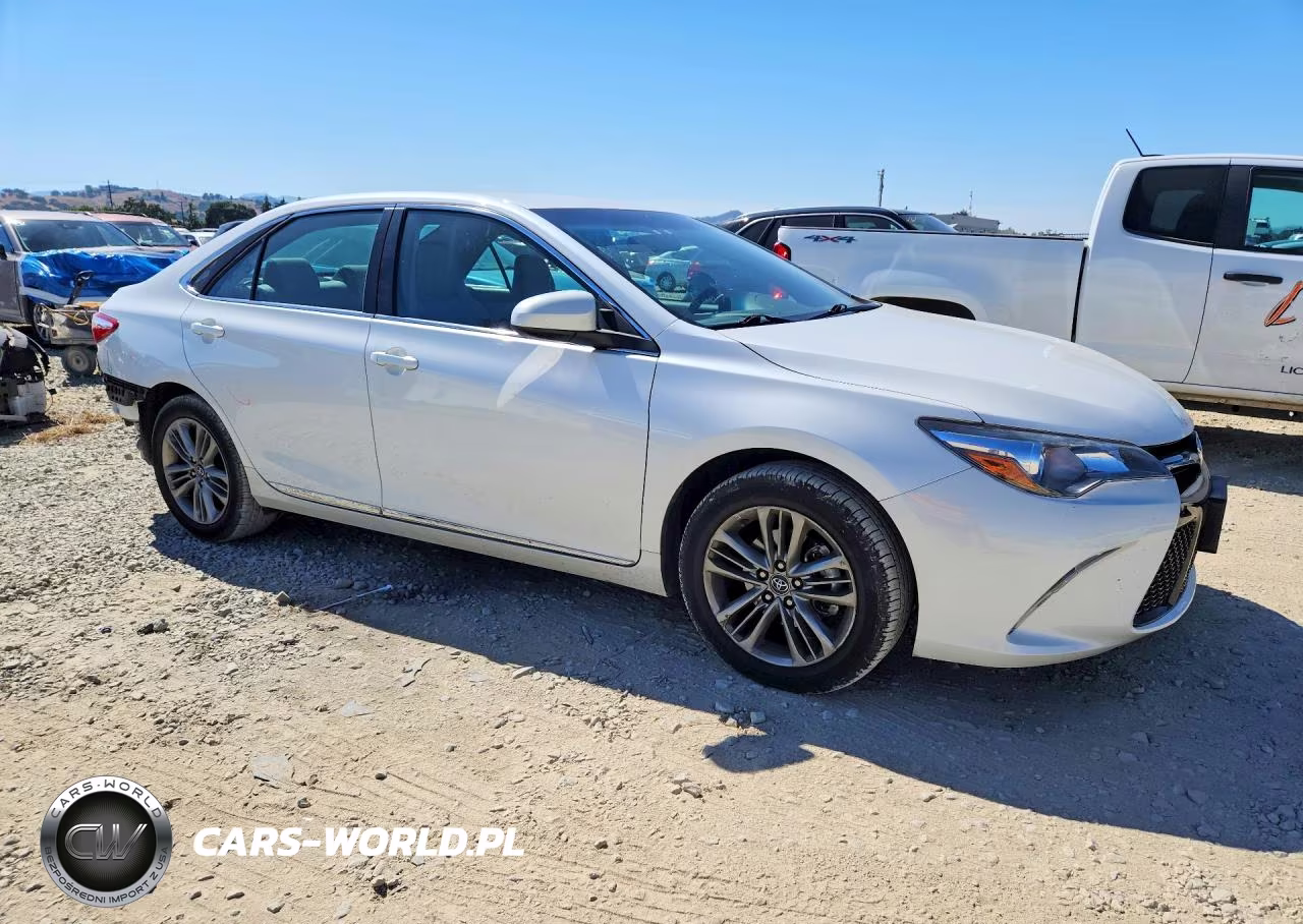 2017 Toyota Camry Se VIN:4T1BF1FK2HU384420 - 4