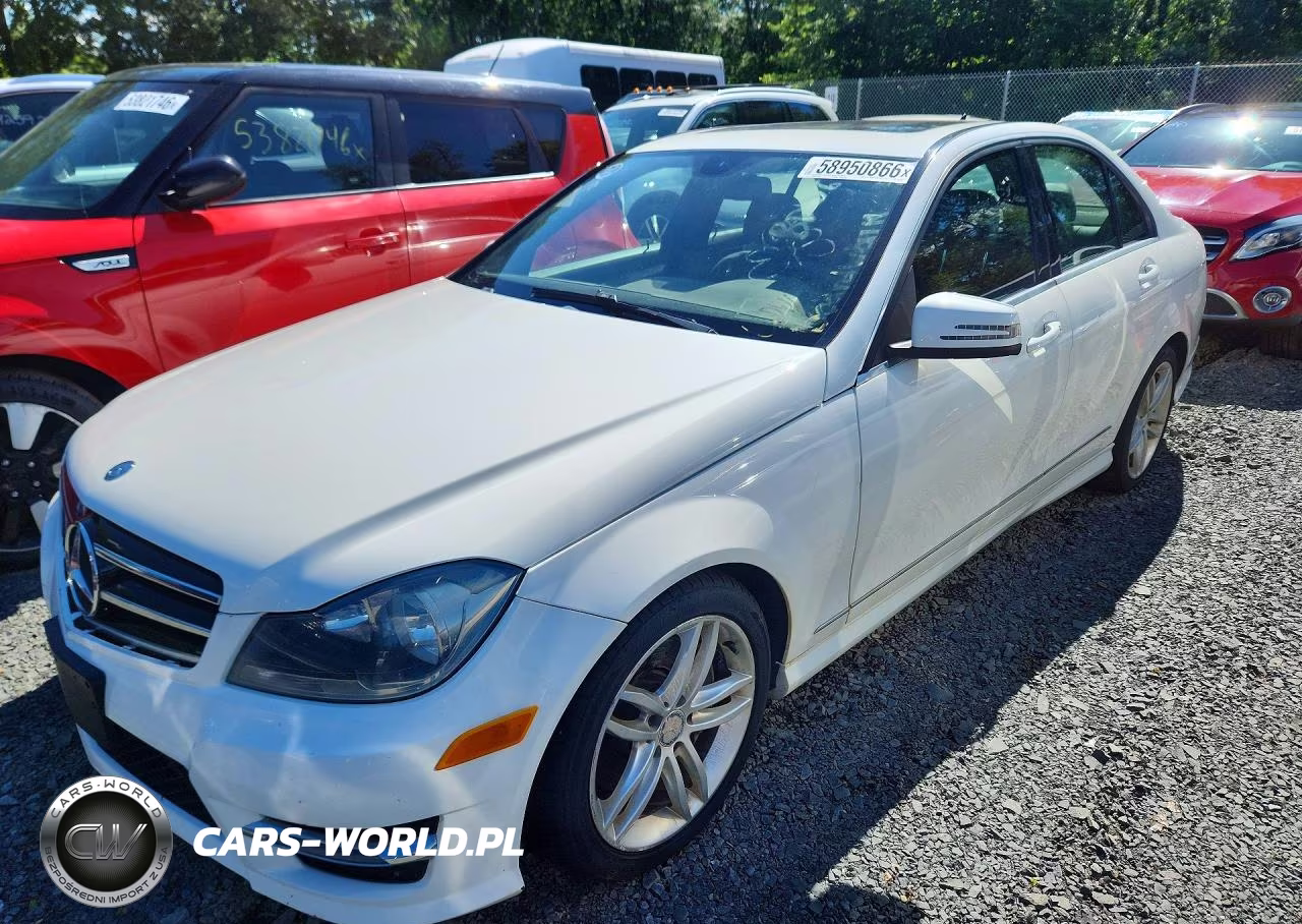2014 Mercedes-Benz C 300 4Matic – zdjęcie 1 z 12