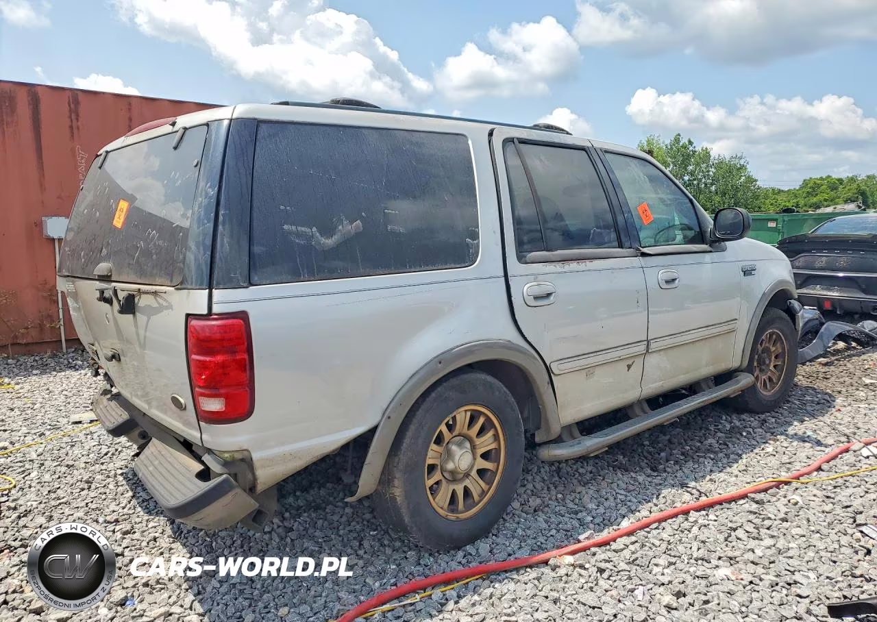 2002 Ford Expedition Xlt VIN:1FMRU15L32LA49565 - 3