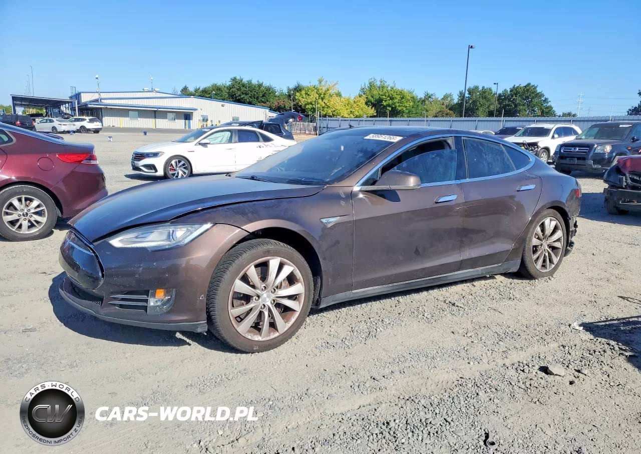 2013 Tesla Model S